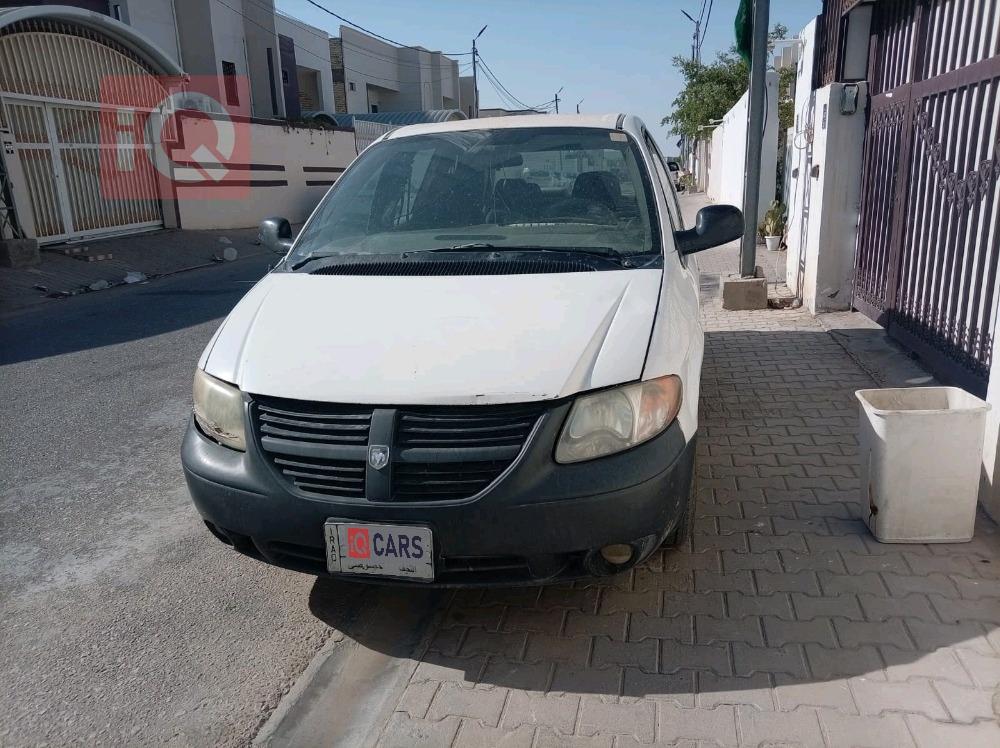 دودج كارافان
